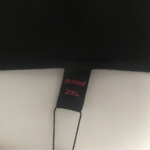 T-shirt court en dentelle - Picture 5 of 5